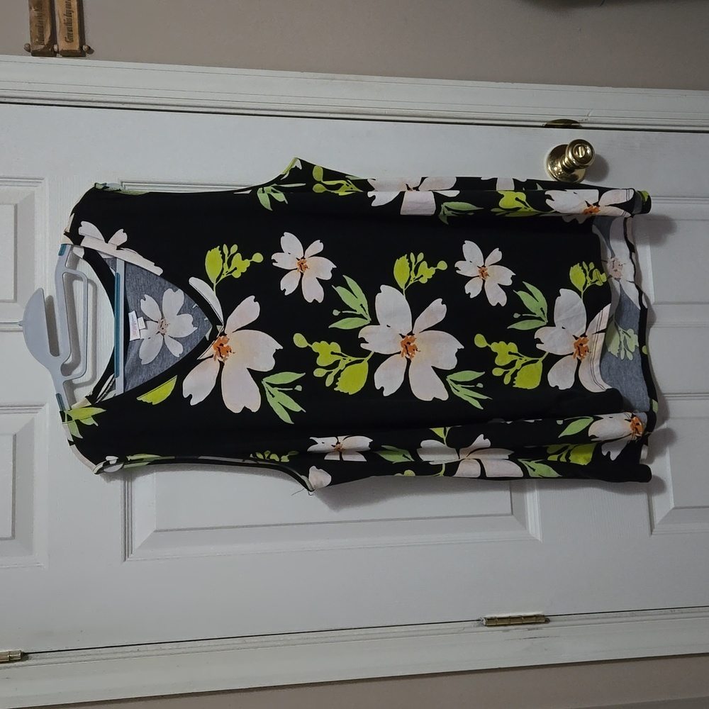 3x LuLaRoe Kristina tank top